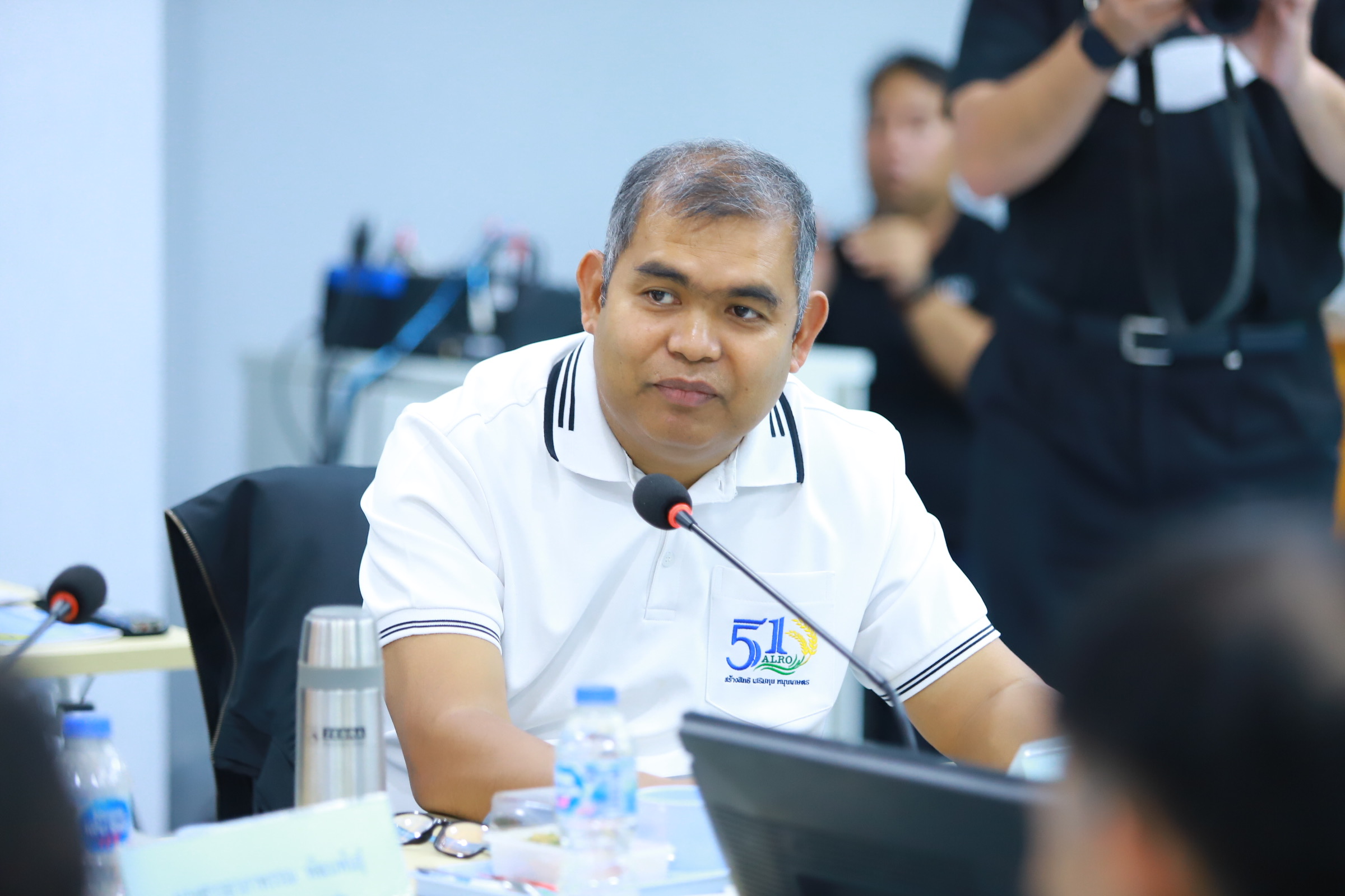 title - เลขาธิการ ส.ป.ก. ประชุมติดตามผลการดำเนินงาน และการใช้จ่ายงบประมาณ ประจำปีงบประมาณ พ.ศ.2569 ของภาคใต้ 